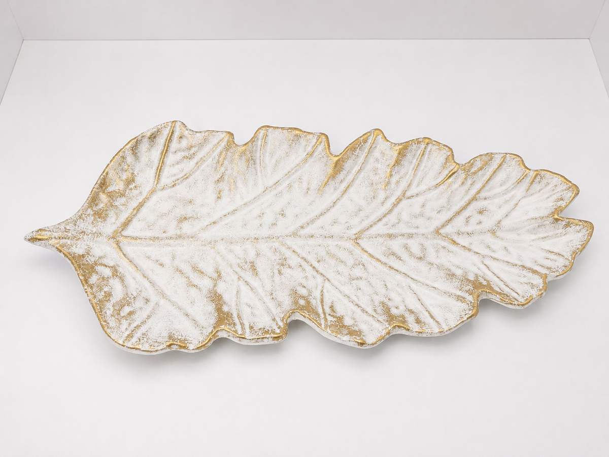 Plato decorativo blanco forma hoja